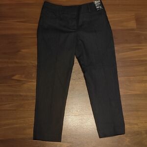 NWT 7th Ave New York & Co  Signature Fit Crop Pant